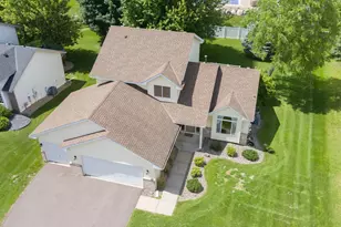 8284 Ashford Rd, Woodbury, MN 55125 - Photo 12