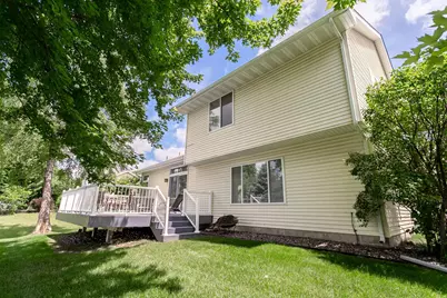 8284 Ashford Road, Woodbury, MN 55125 - Photo 10