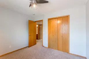 8284 Ashford Rd, Woodbury, MN 55125 - Photo 48
