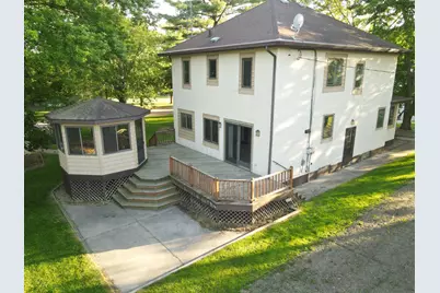 219 S Main Street, Upsala, MN 56384 - Photo 2