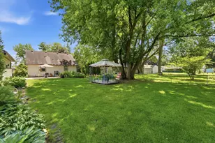 2145 County Rd E E, White Bear Lake, MN 55110 - Photo 18
