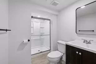 4453 Zenith Ave S, Minneapolis, MN 55410 - Photo 30