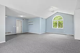 2069 Royale Dr, Eagan, MN 55122 - Photo 38