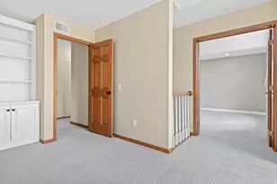 2069 Royale Dr, Eagan, MN 55122 - Photo 40
