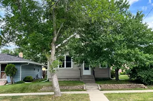 308 24th Ave N, Saint Cloud, MN 56303 - Photo 2