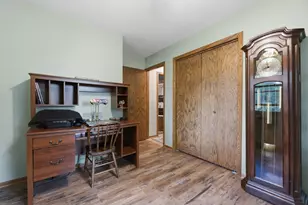 715 Sunset St SW, Hutchinson, MN 55350 - Photo 18