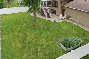 715 Sunset St SW, Hutchinson, MN 55350 - Photo 32