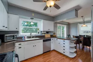 611 S Broadway St, New Ulm, MN 56073 - Photo 12