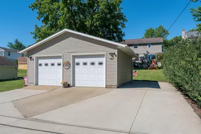 611 S Broadway Street, New Ulm, MN 56073 - Photo 32