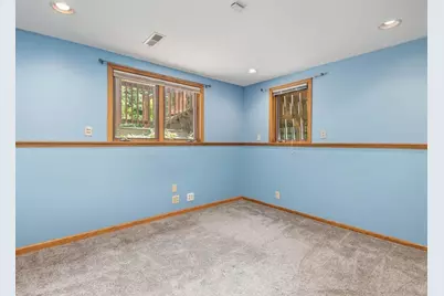 13420 Pennock Avenue, Apple Valley, MN 55124 - Photo 32