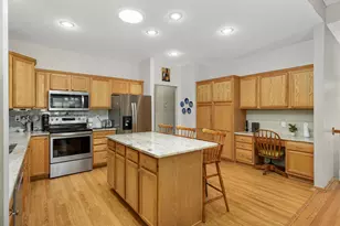 2644 Boulder Way, Burnsville, MN 55337 - Photo 10