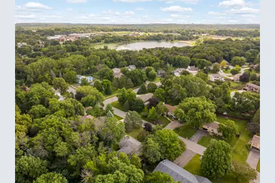 7660 Heritage Road, Eden Prairie, MN 55346 - Photo 40