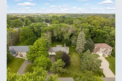 7660 Heritage Road, Eden Prairie, MN 55346 - Photo 38