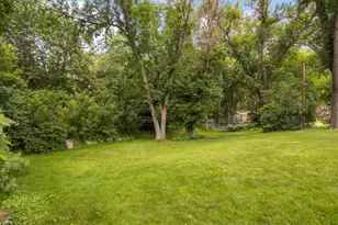 7660 Heritage Rd, Eden Prairie, MN 55346 - Photo 34