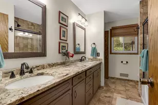 7660 Heritage Rd, Eden Prairie, MN 55346 - Photo 22