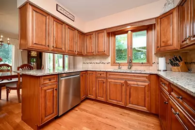 1617 Circle Drive, Winona, MN 55987 - Photo 8