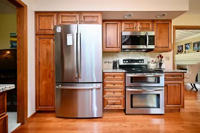 1617 Circle Drive, Winona, MN 55987 - Photo 10
