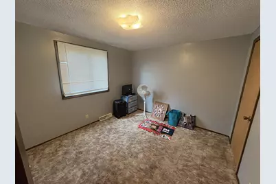 702 Glenview Drive, Albert Lea, MN 56007 - Photo 10