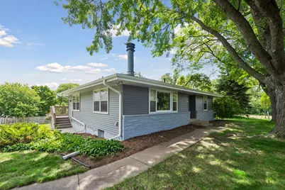3921 Minnewashta Court, Chanhassen, MN 55331 - Photo 2