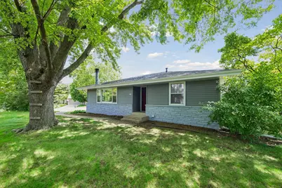 3921 Minnewashta Court, Chanhassen, MN 55331 - Photo 32