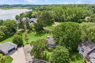 3921 Minnewashta Ct, Chanhassen, MN 55331 - Photo 1