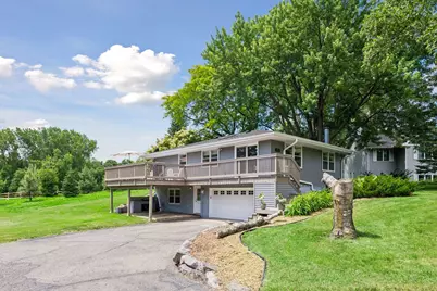 3921 Minnewashta Court, Chanhassen, MN 55331 - Photo 26