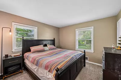 3921 Minnewashta Court, Chanhassen, MN 55331 - Photo 18