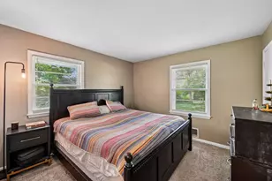 3921 Minnewashta Ct, Chanhassen, MN 55331 - Photo 18