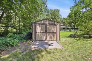 8716 Virginia Ave S, Bloomington, MN 55438 - Photo 48