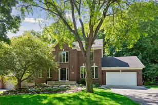 2109 Stone Creek Dr, Chanhassen, MN 55317 - Photo 66