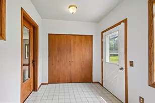 11551 278th St, Chisago City, MN 55013 - Photo 6