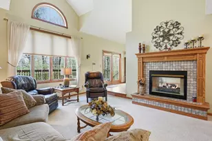 208 Country Oaks Rd, River Falls, WI 54022 - Photo 6