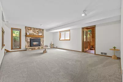 1306 Berry Ridge Road, Eagan, MN 55123 - Photo 16