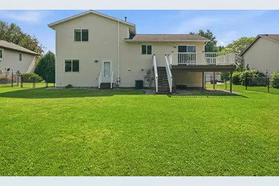 212 Glen Ellen Drive, Mankato, MN 56001 - Photo 32