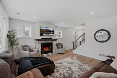 1723 Southpoint Lane, Hudson, WI 54016 - Photo 16
