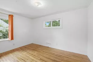 8701 Thomas Ave S, Bloomington, MN 55431 - Photo 12