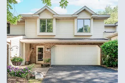 493 Sterling Street S, Maplewood, MN 55119 - Photo 2