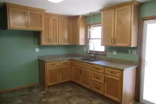 5601 Aldrich Ave N, Brooklyn Center, MN 55430 - Photo 2