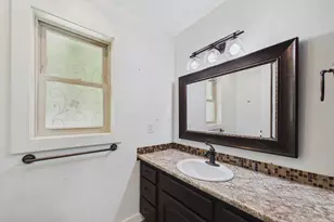 2209 Beacon Dr SW, Rochester, MN 55902 - Photo 18