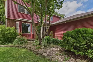 2209 Beacon Dr SW, Rochester, MN 55902 - Photo 32