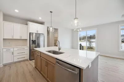 10268 Arrowwood Path, Woodbury, MN 55129 - Photo 16