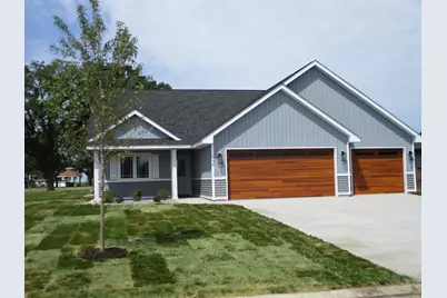 138 Cedar Street SE, Kimball, MN 55353 - Photo 2