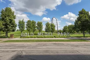 250 Park Ave, Minneapolis, MN 55415 - Photo 22