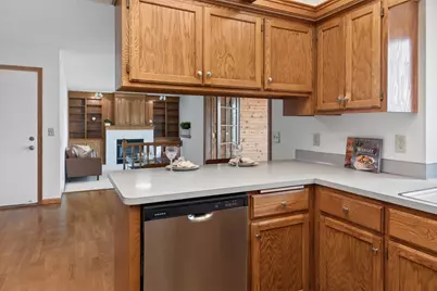 4142 Oakmede Lane, White Bear Lake, MN 55110 - Photo 10
