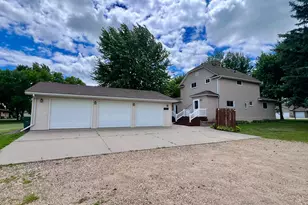 568 Minnesota St N, Ortonville, MN 56278 - Photo 30