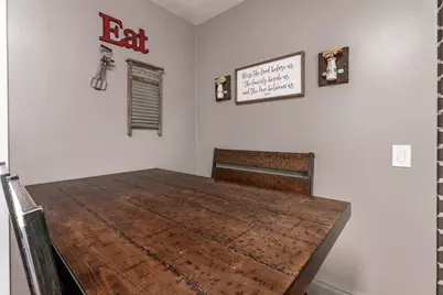 1125 N Burlington Avenue, Fergus Falls, MN 56537 - Photo 6
