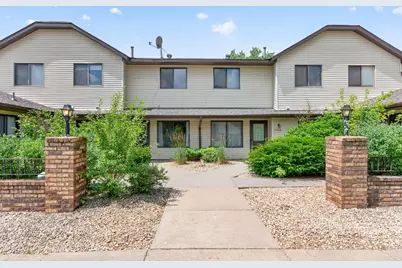 1554 Helmo Avenue N, Oakdale, MN 55128 - Photo 2