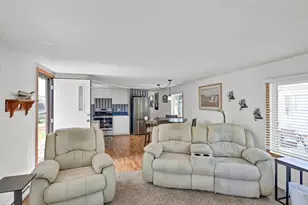 201 S Franklin St, Lake City, MN 55041 - Photo 8