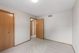 2790 87th St E, Inver Grove Heights, MN 55076 - Photo 20