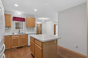 2790 87th St E, Inver Grove Heights, MN 55076 - Photo 14